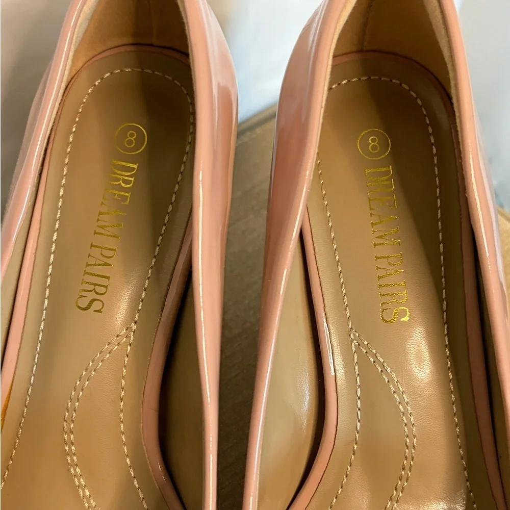 Elegant Pink Women's Heels​​​